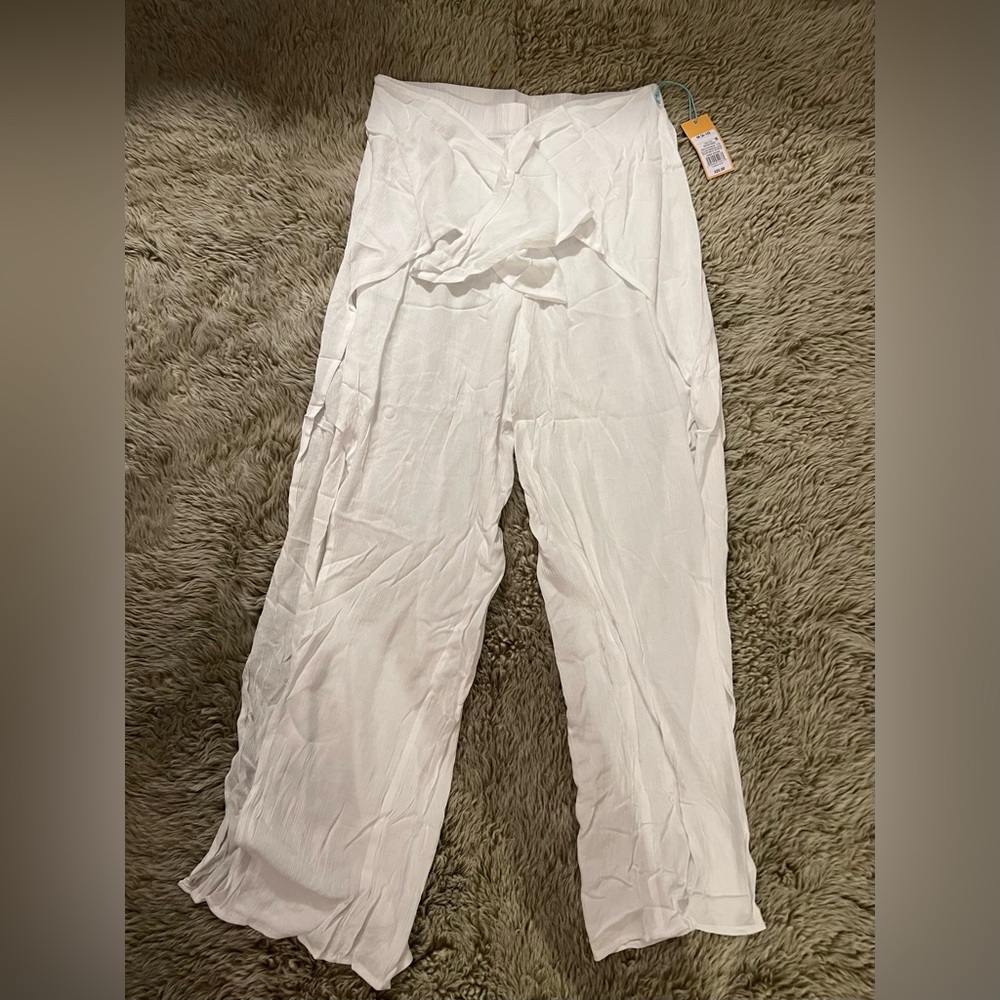 Kona Sol White Swim Cover Up Bottoms